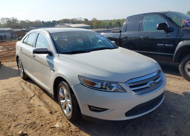 2010 FORD Taurus