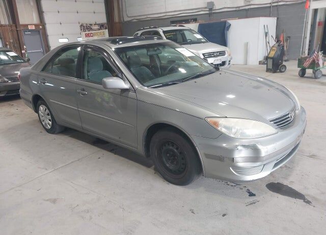 2006 TOYOTA Camry