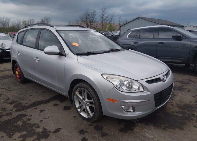 2010 HYUNDAI Elantra Touring