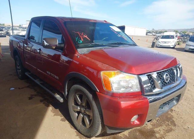 2015 NISSAN Titan