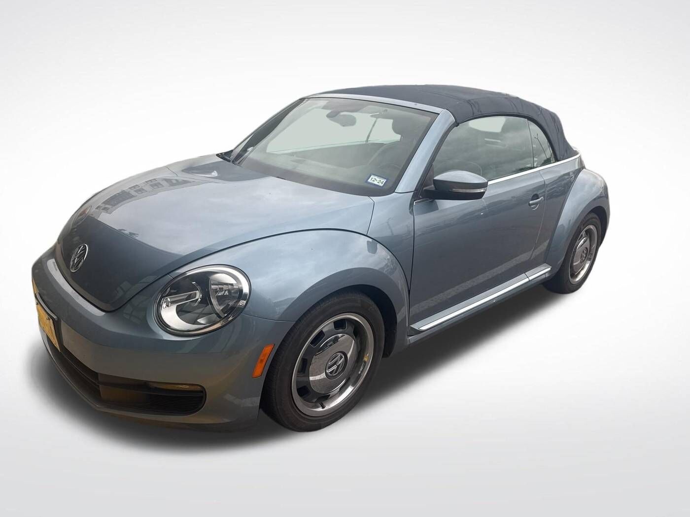 2016 VOLKSWAGEN Beetle