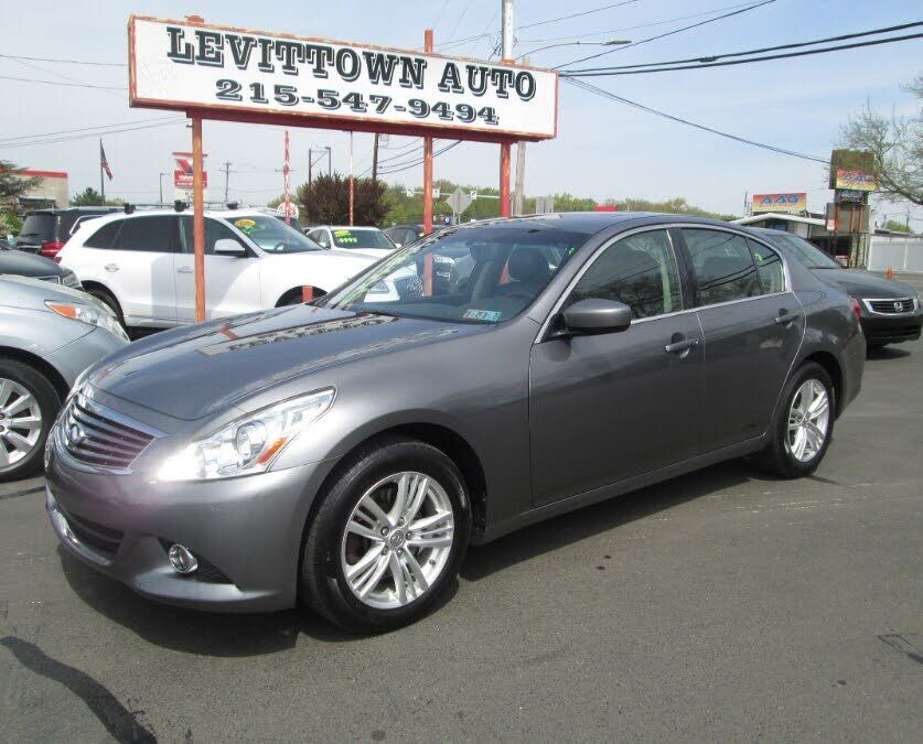 2012 INFINITI G25