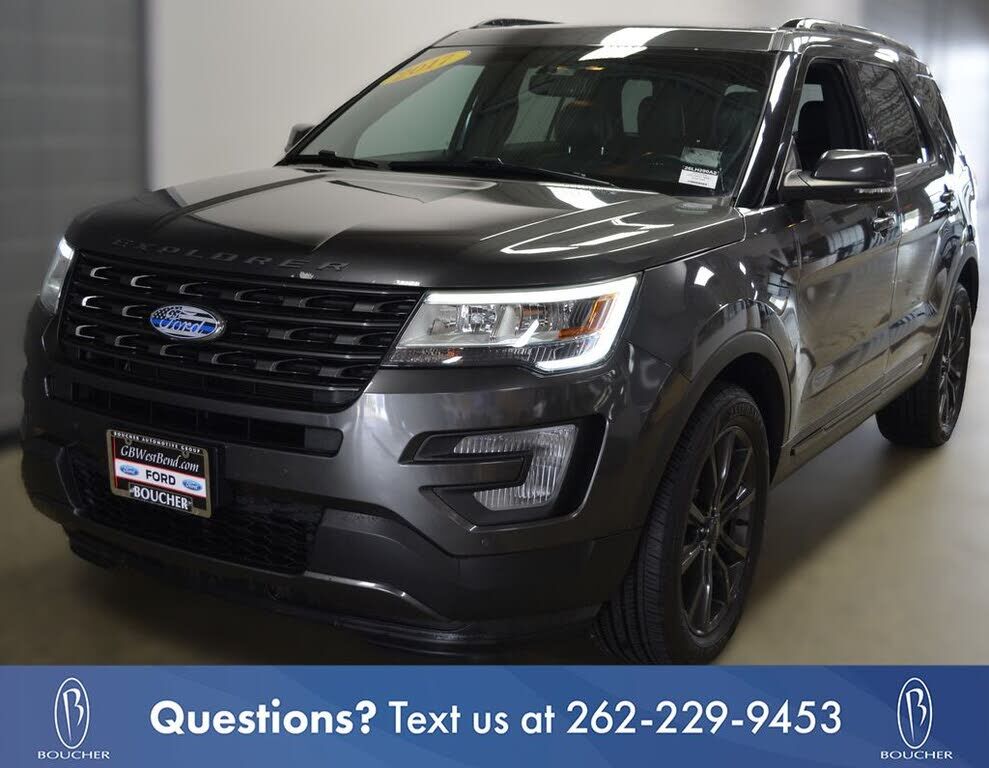 2017 FORD Explorer