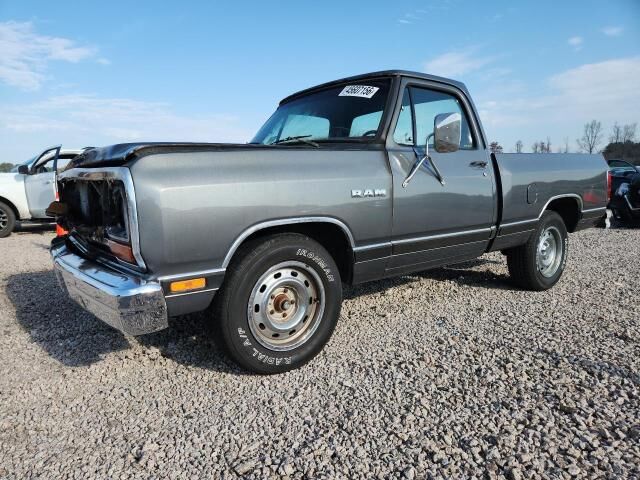 1986 DODGE D-Series
