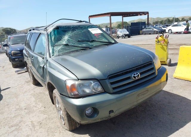 2005 TOYOTA Highlander