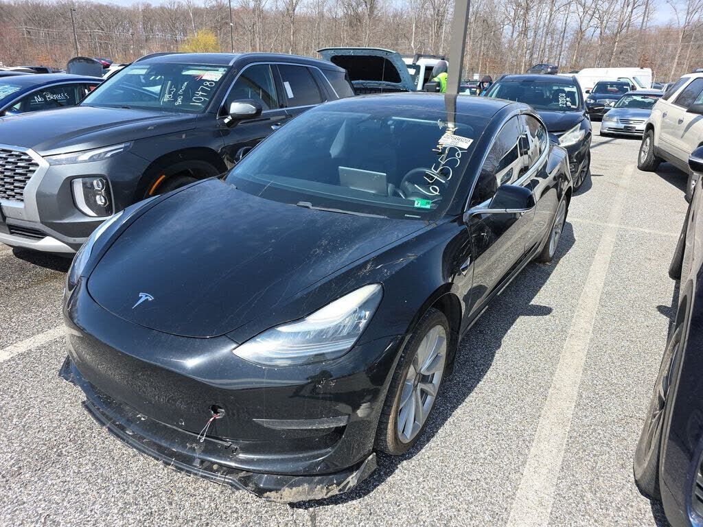2020 TESLA Model 3