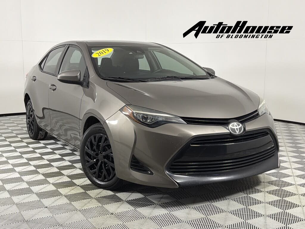 2019 TOYOTA Corolla