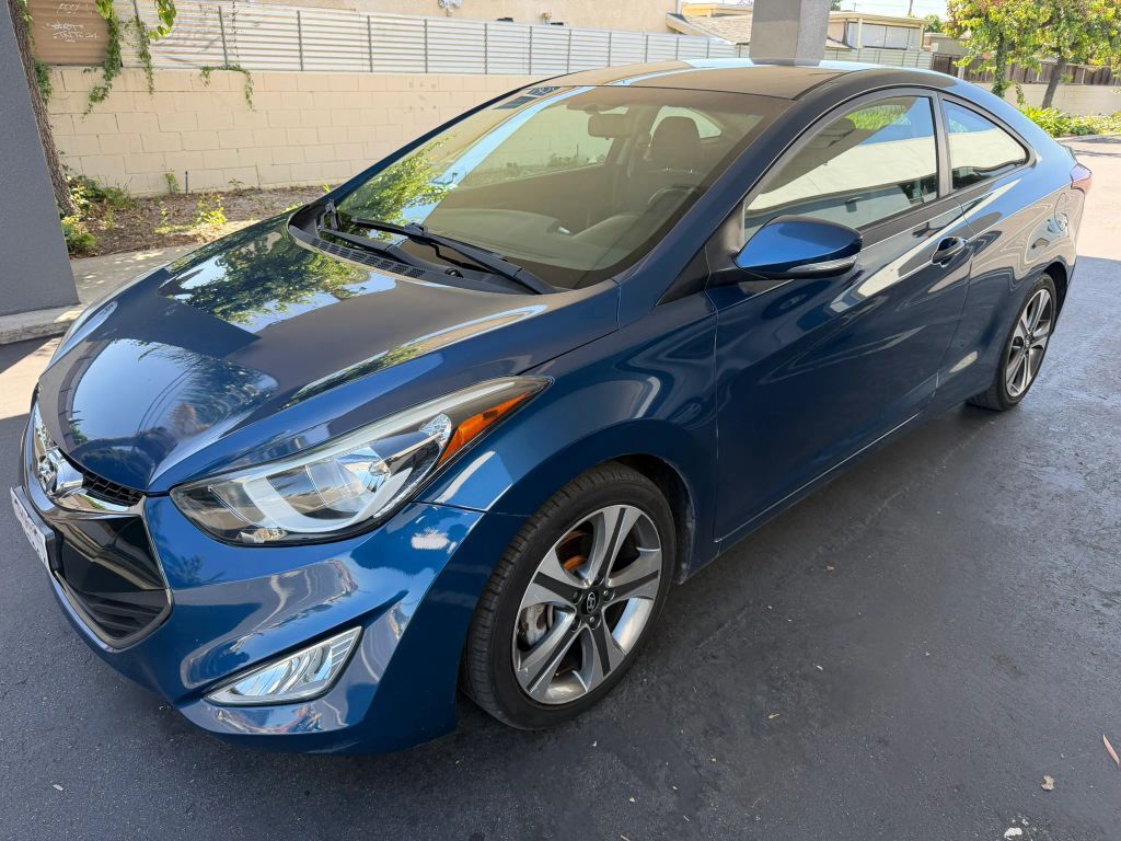 2014 HYUNDAI Elantra