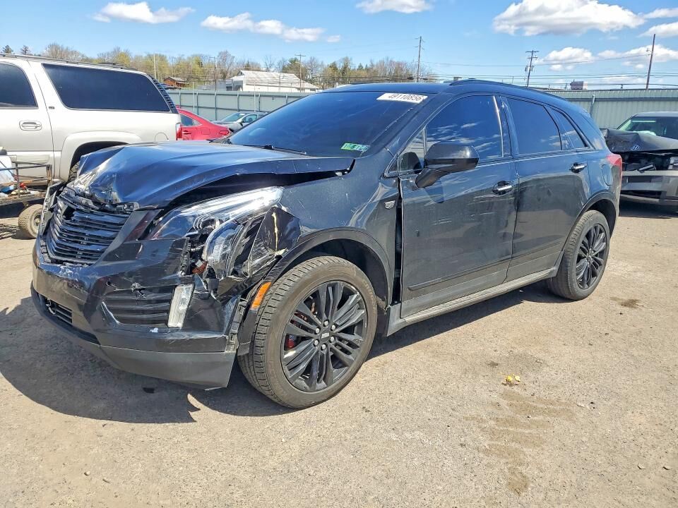 2017 CADILLAC XT5