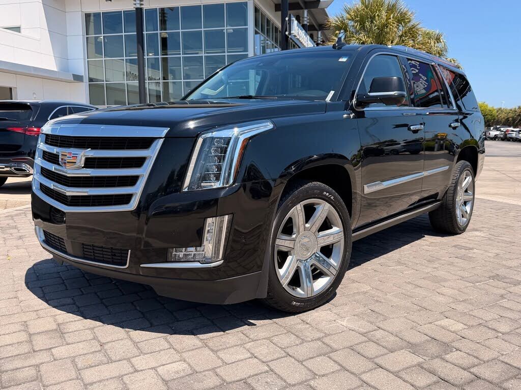 2019 CADILLAC Escalade