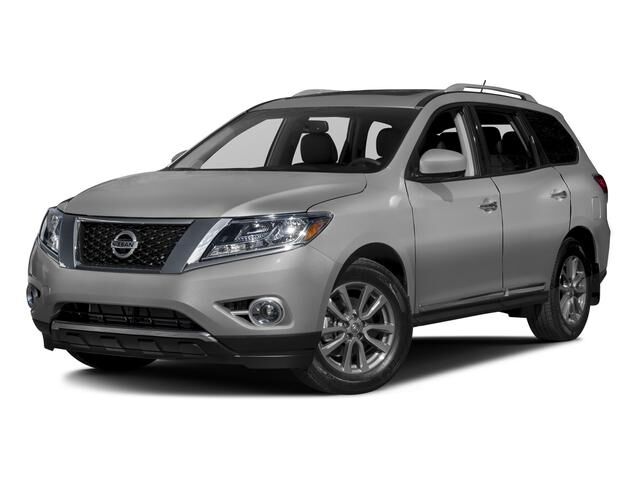 2016 NISSAN Pathfinder