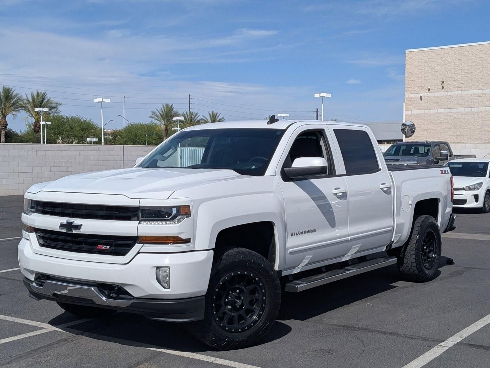 2018 CHEVROLET Silverado