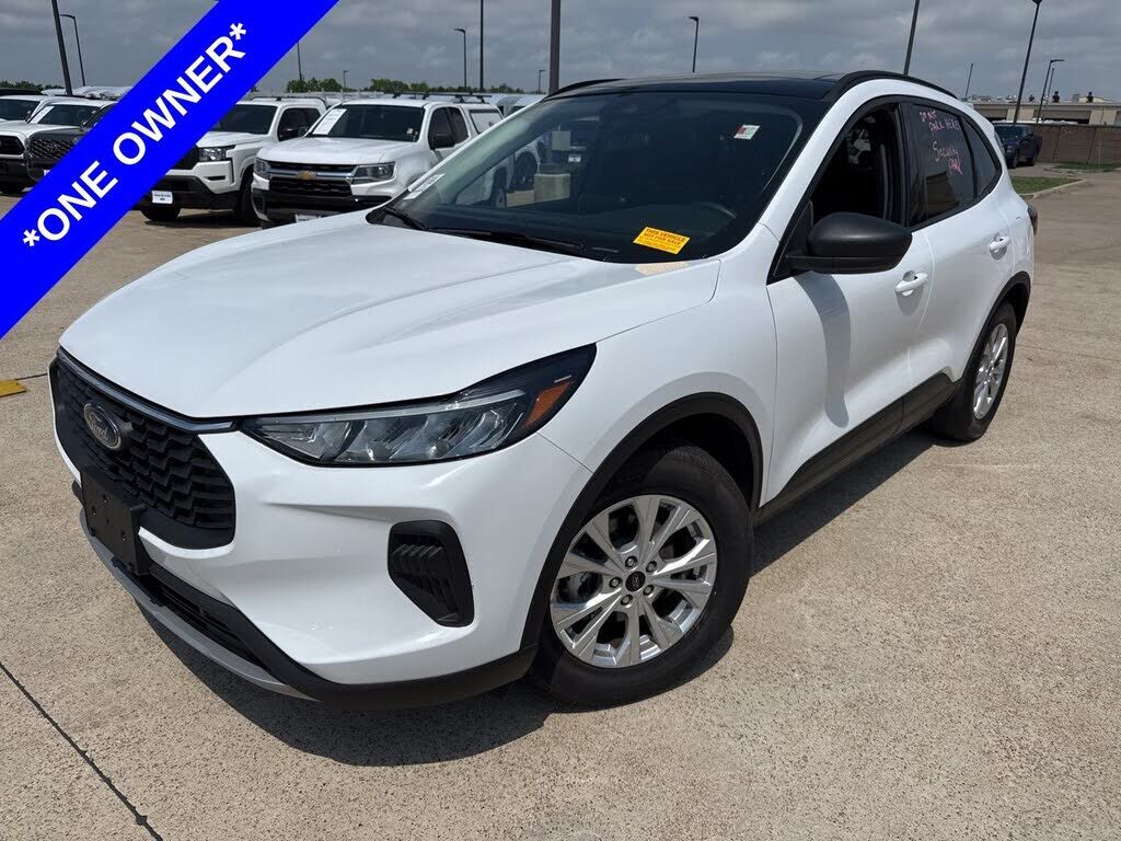 2025 FORD Escape
