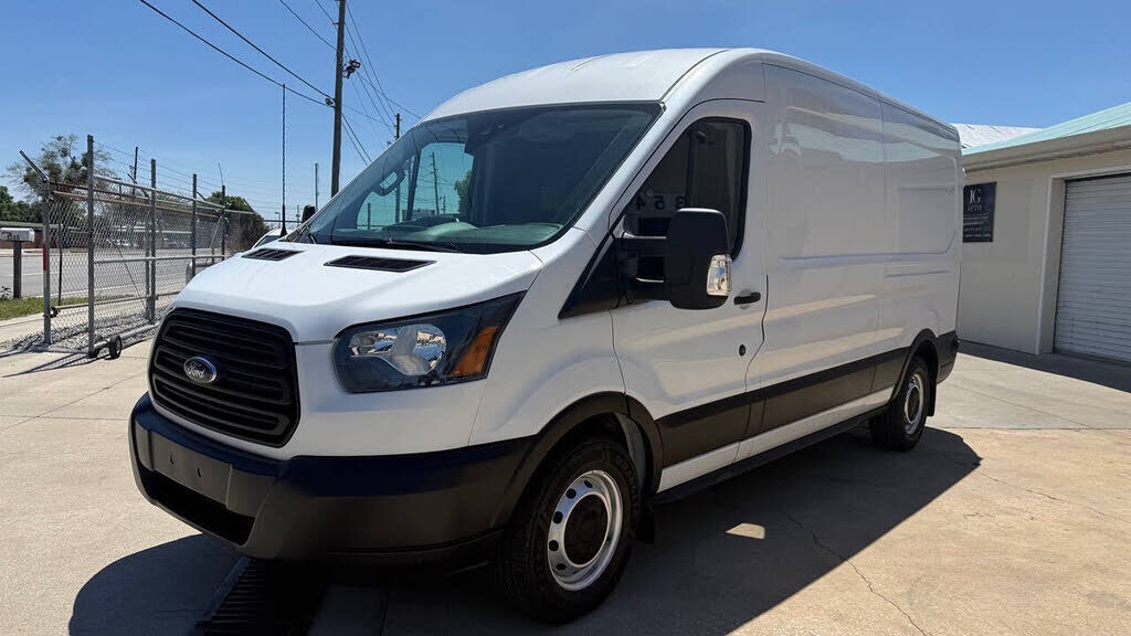 2019 FORD Transit