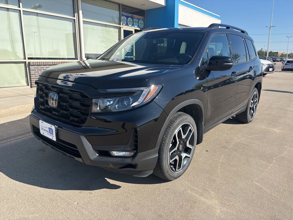 2023 HONDA Passport