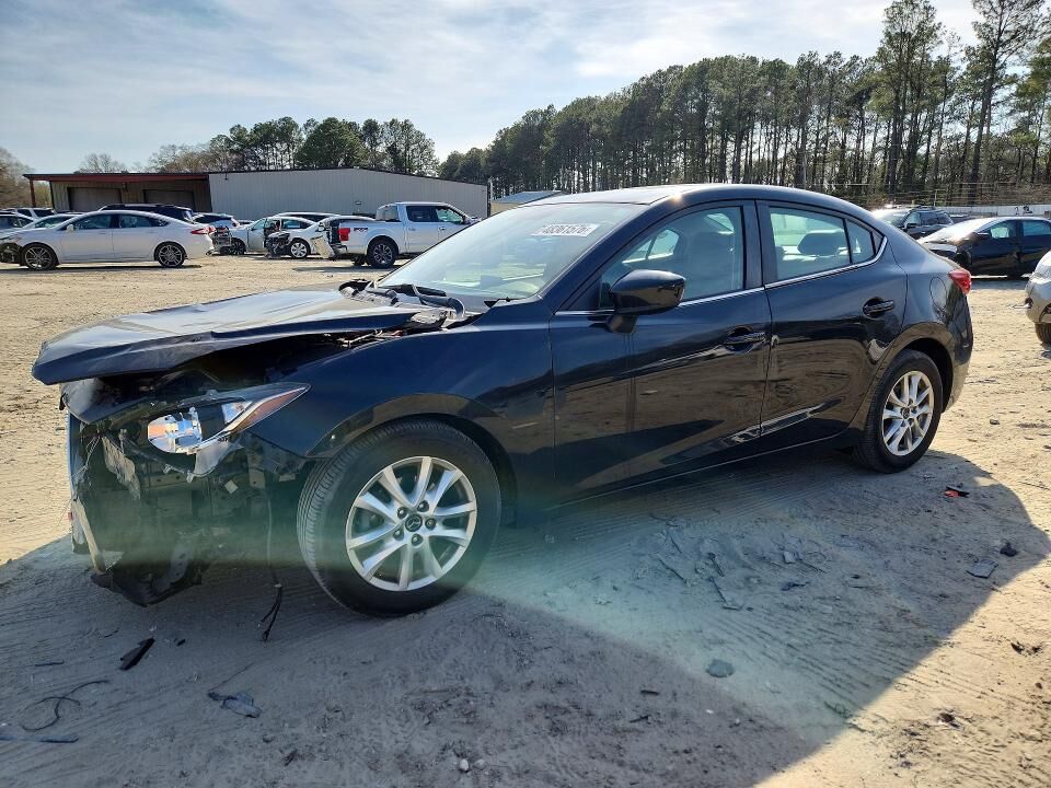 2015 MAZDA Mazda3