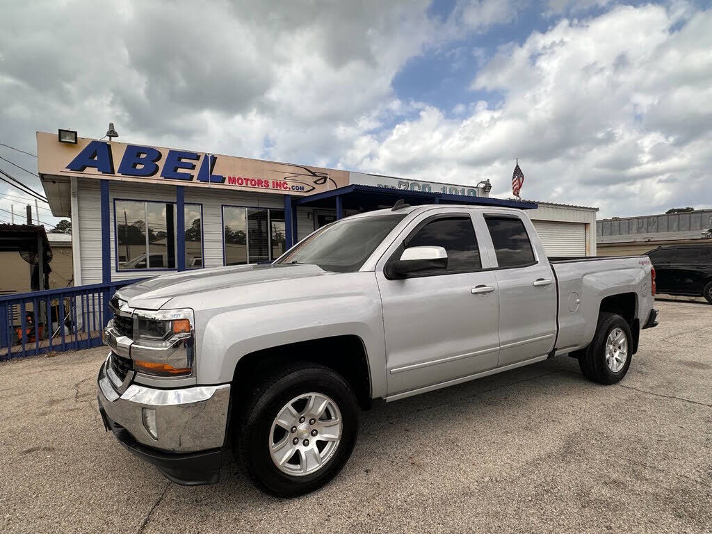 2017 CHEVROLET Silverado