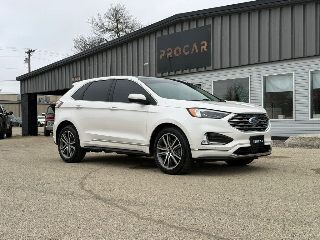 2019 FORD Edge