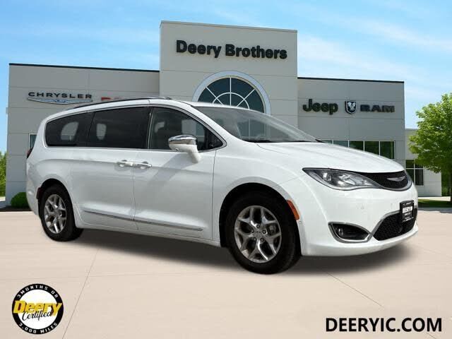 2019 CHRYSLER Pacifica