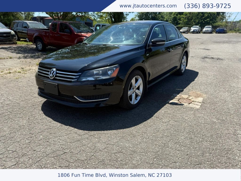 2014 VOLKSWAGEN Passat