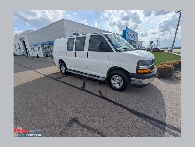 2024 CHEVROLET Express