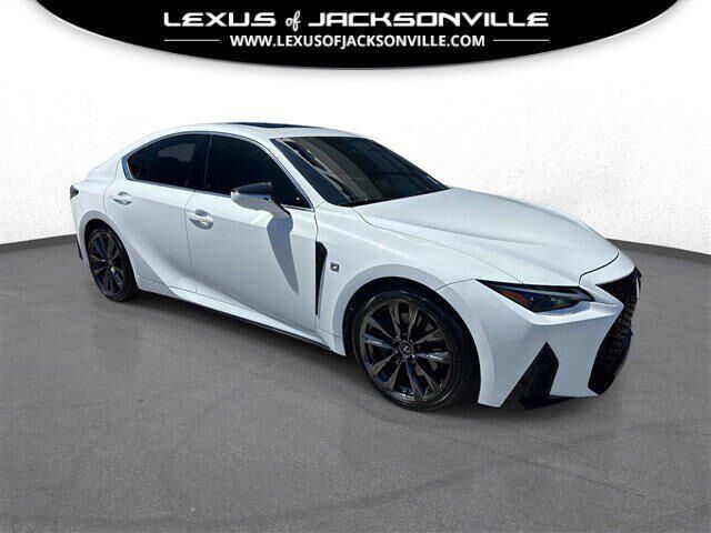 2022 LEXUS IS