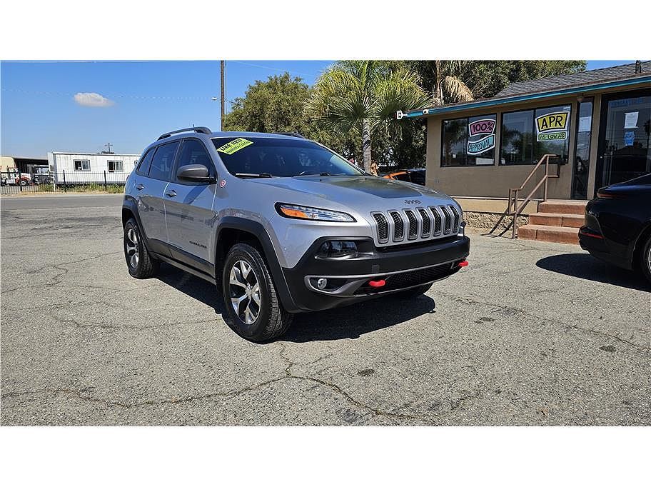 2017 JEEP Cherokee