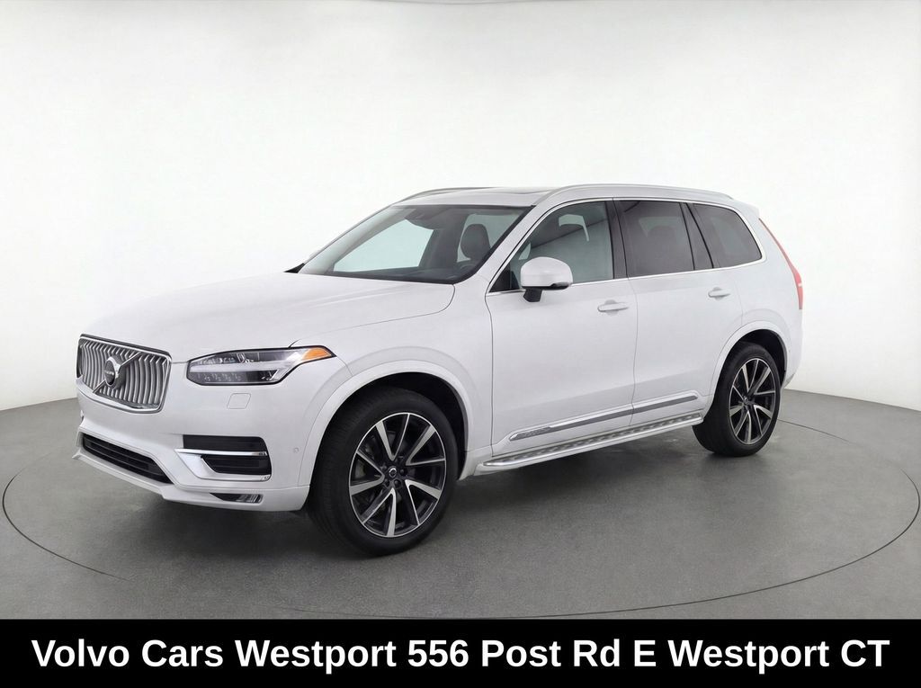 2021 VOLVO XC90