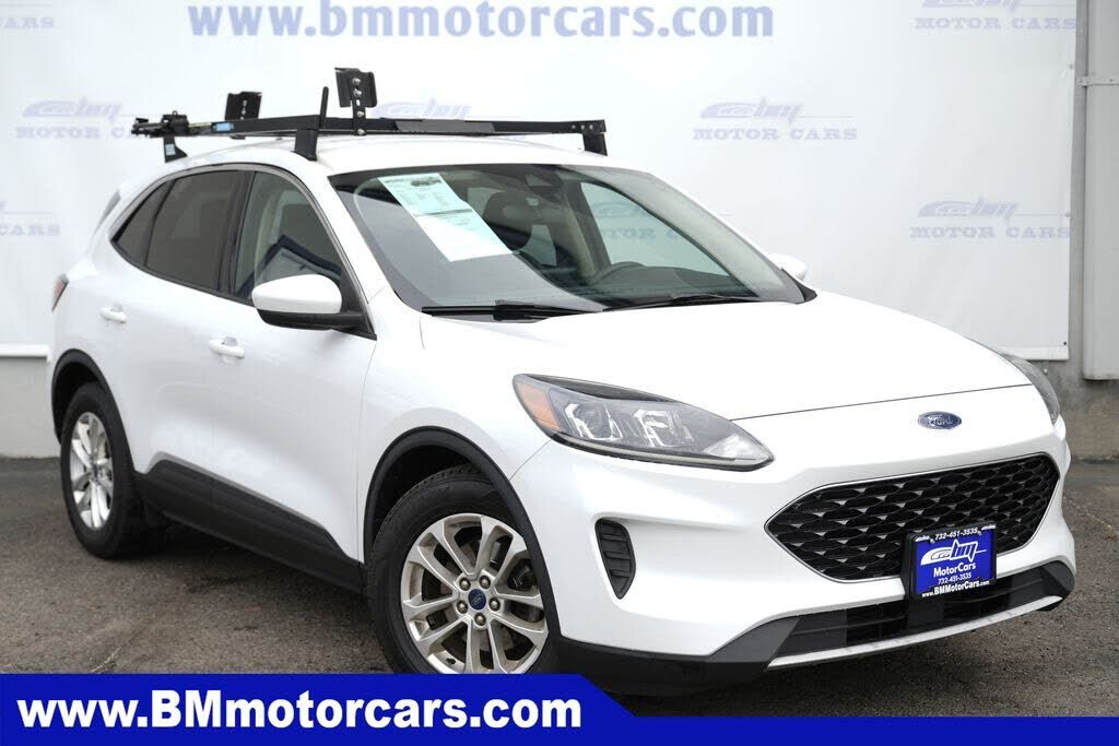 2020 FORD Escape