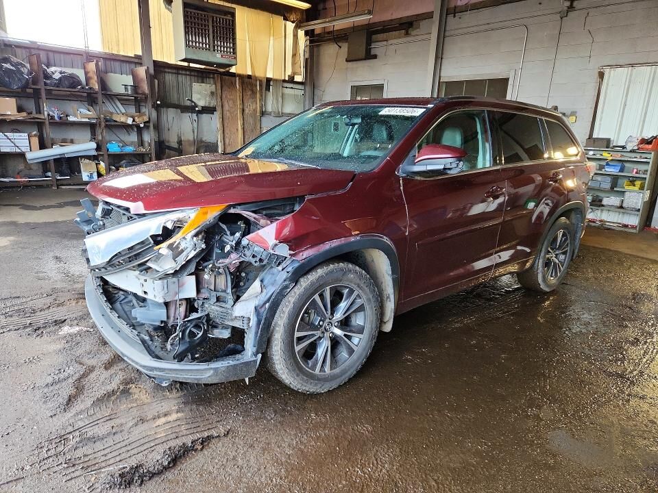 2016 TOYOTA Highlander