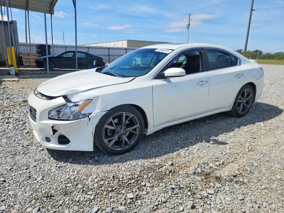 2013 NISSAN Maxima