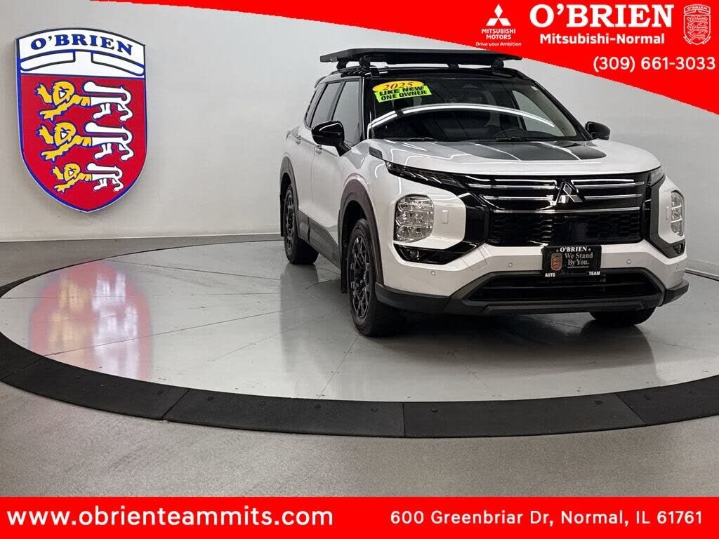 2025 MITSUBISHI Outlander