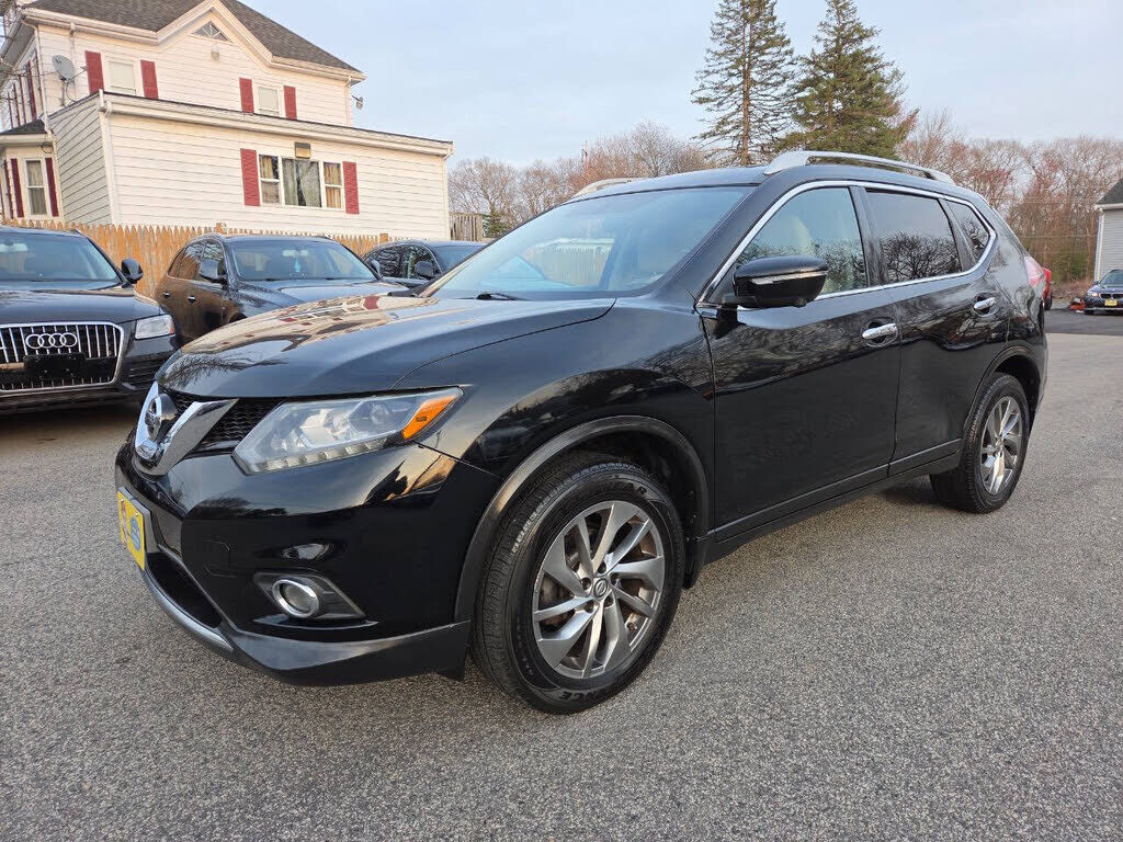 2015 NISSAN Rogue