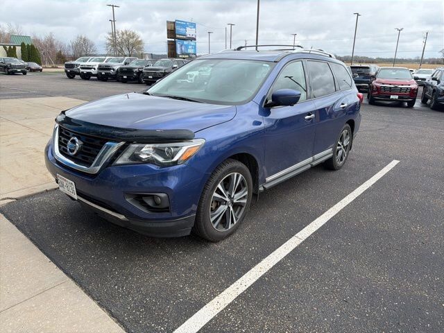 2018 NISSAN Pathfinder