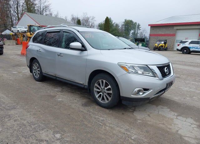 2013 NISSAN Pathfinder