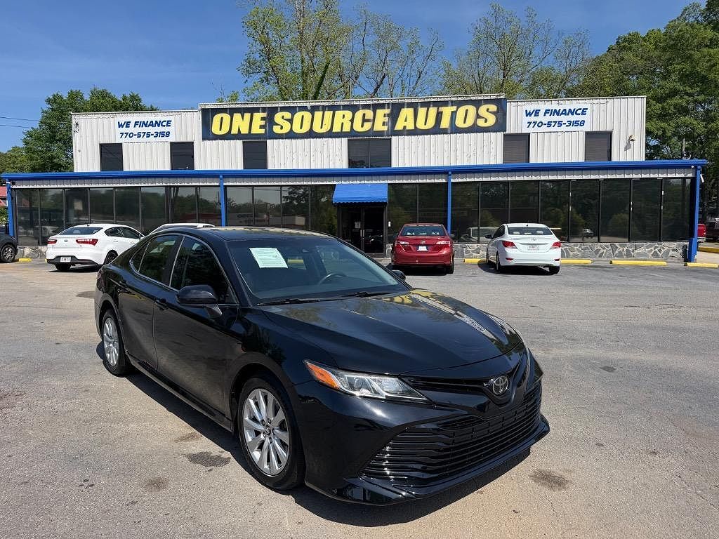 2018 TOYOTA Camry