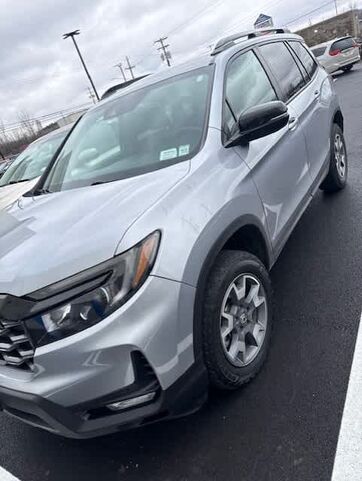2023 HONDA Passport