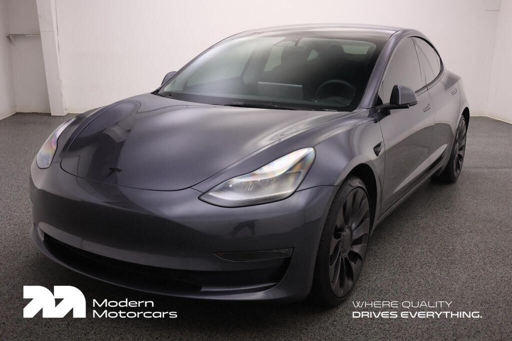 2023 TESLA Model 3