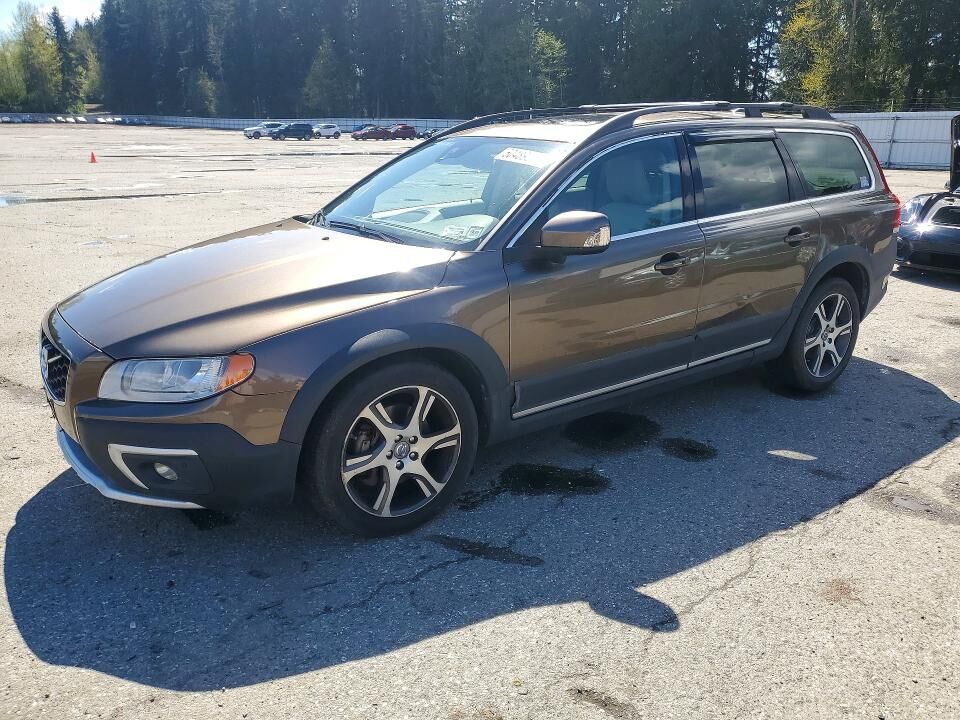 2015 VOLVO XC70