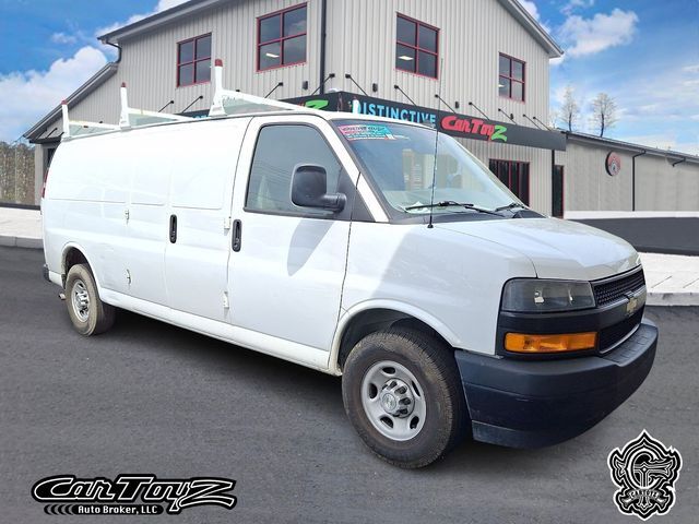 2021 CHEVROLET Express