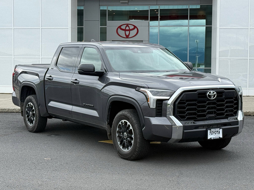 2023 TOYOTA Tundra