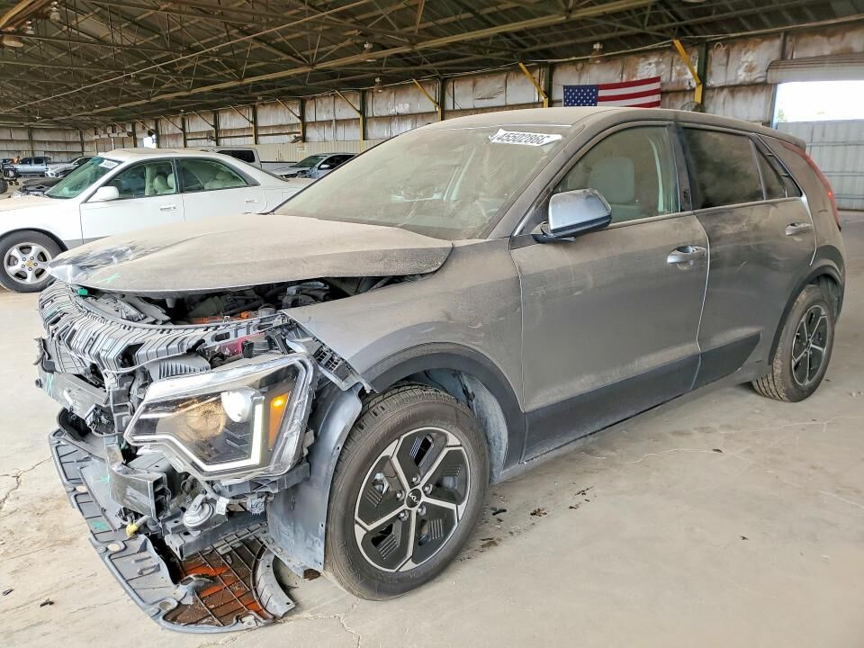 2023 KIA Niro