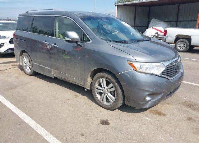 2015 NISSAN Quest