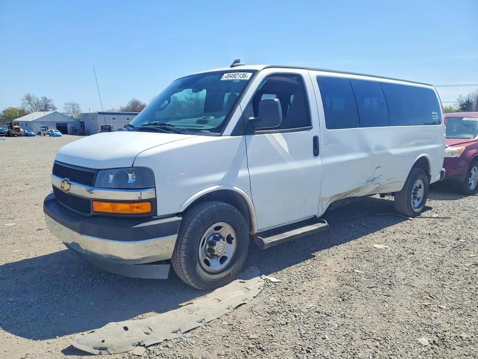 2020 CHEVROLET Express