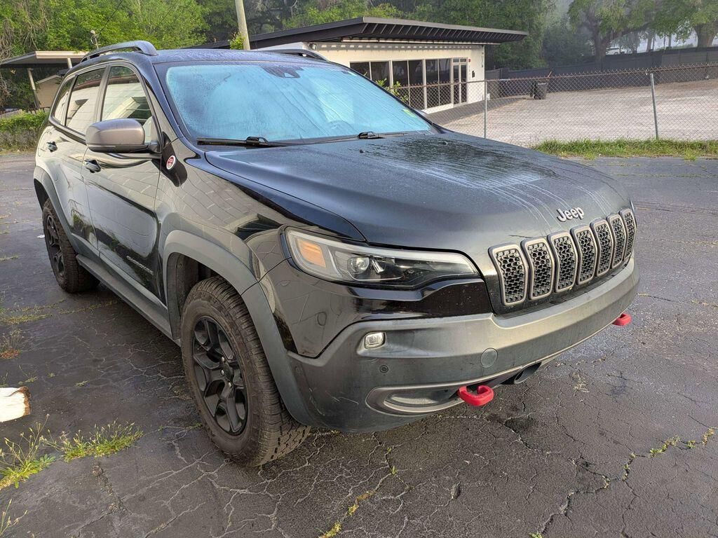 2021 JEEP Cherokee
