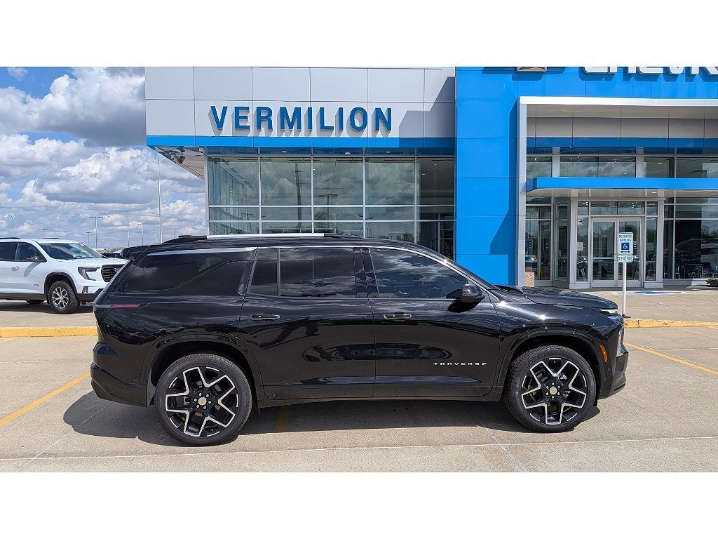 2026 CHEVROLET Traverse