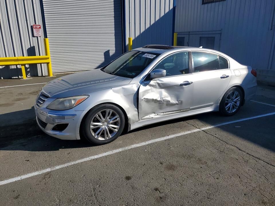 2012 HYUNDAI Genesis