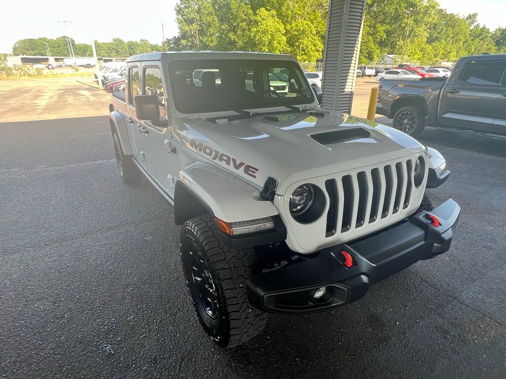 2023 JEEP Gladiator