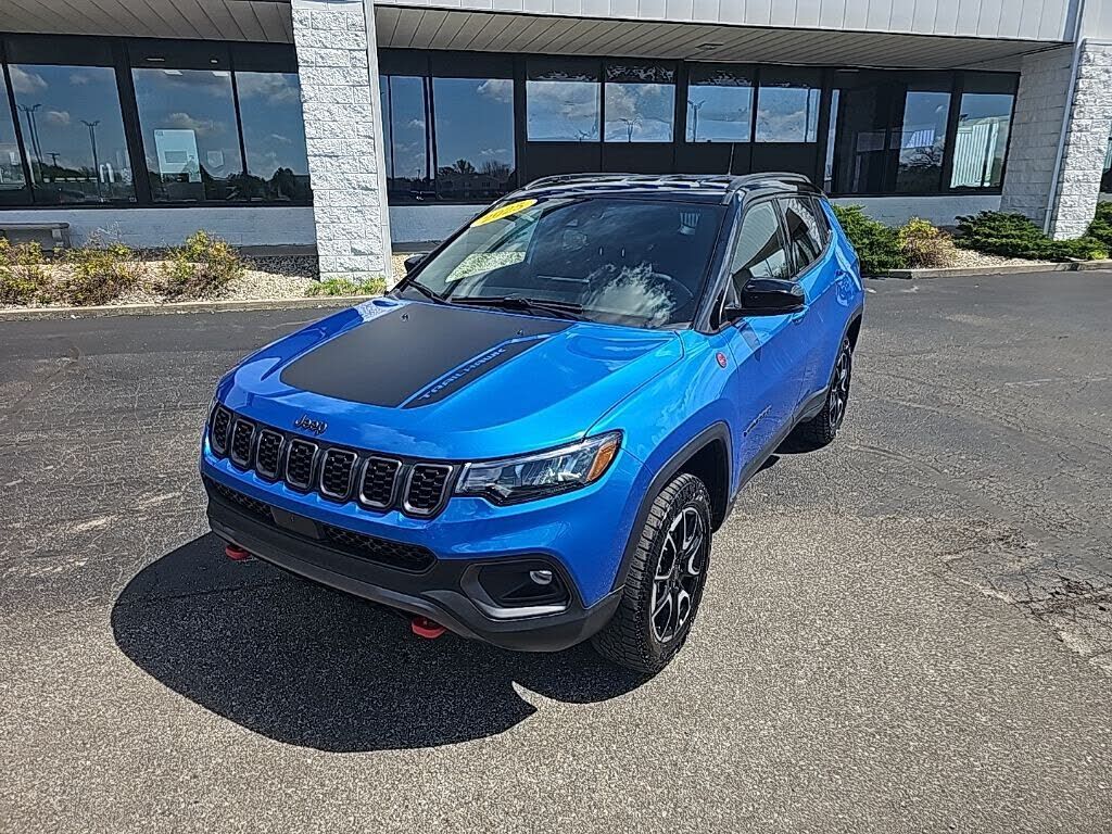 2025 JEEP Compass