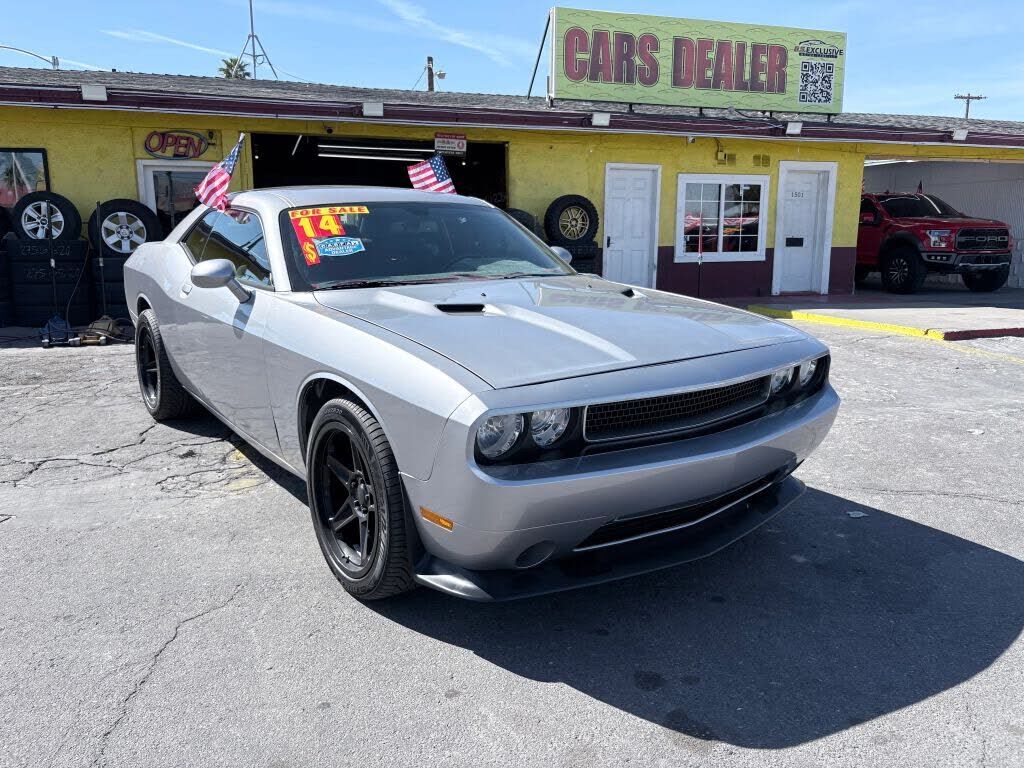 2014 DODGE Challenger
